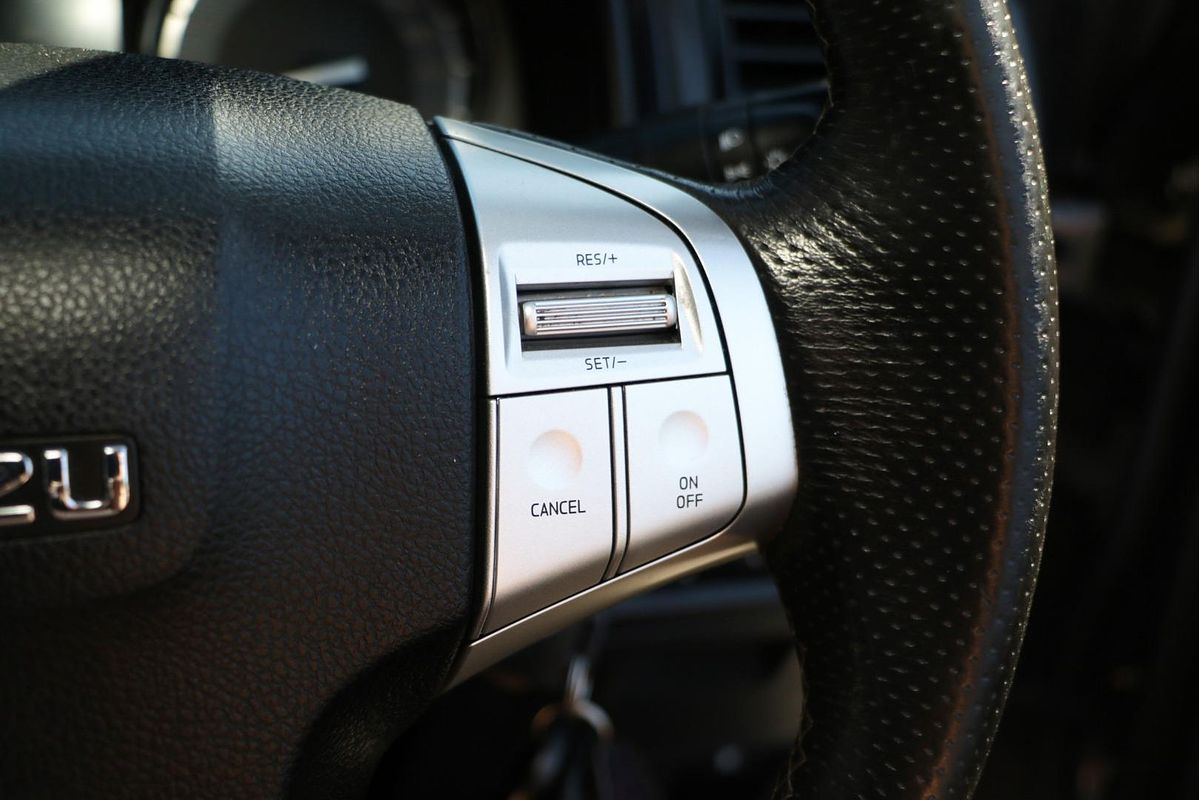 2018 Isuzu MU-X LS-U