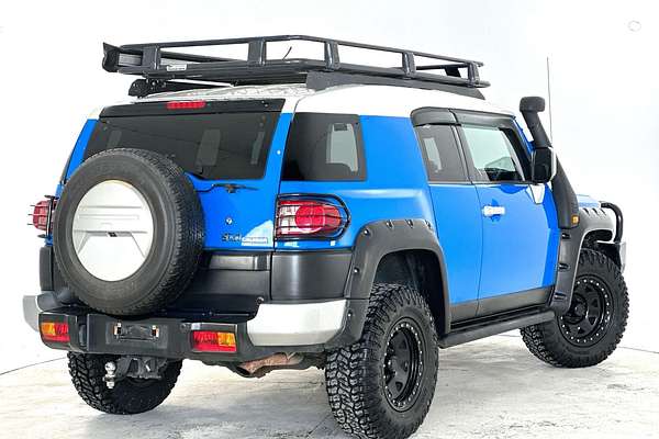 2011 Toyota FJ Cruiser GSJ15R