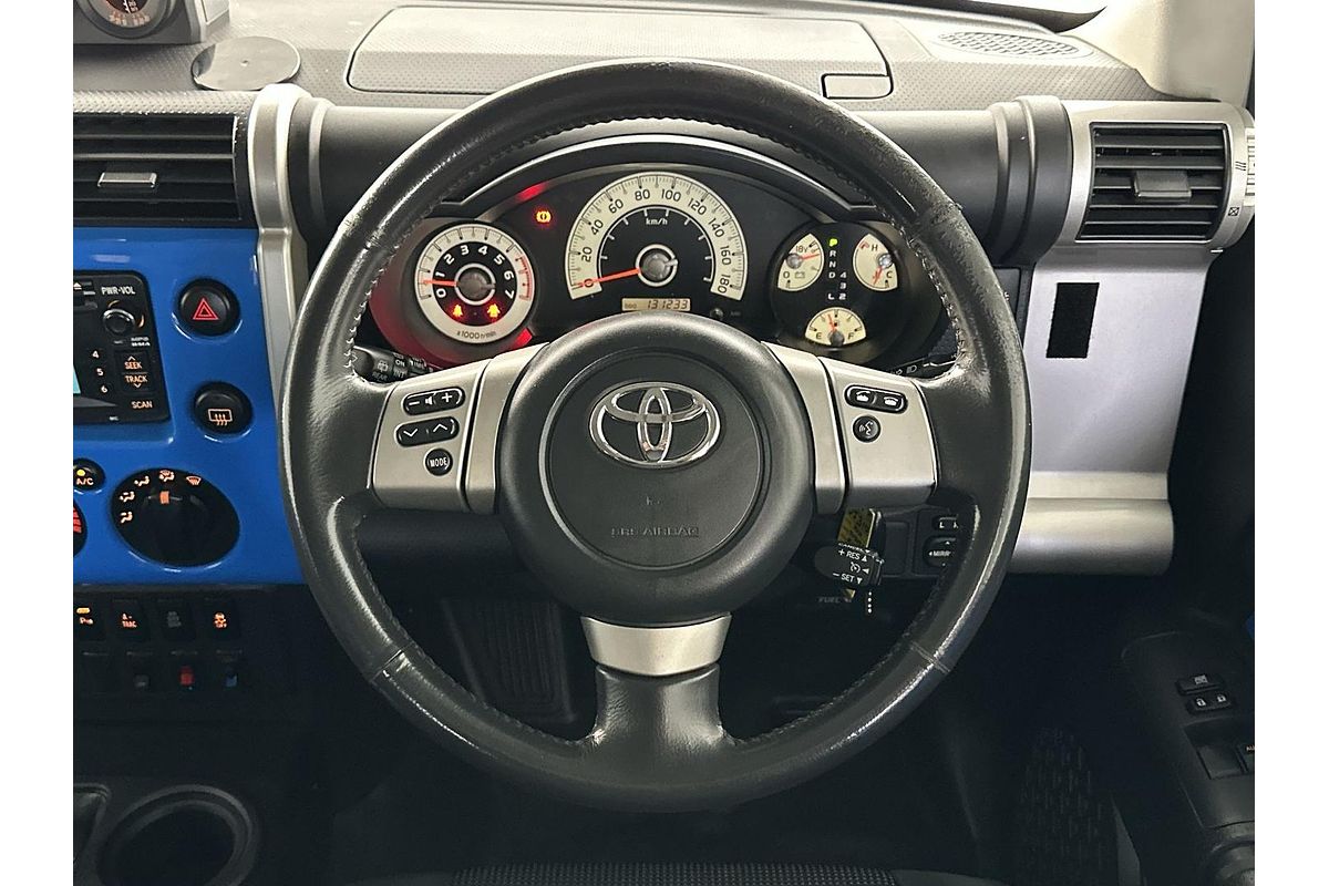 2011 Toyota FJ Cruiser GSJ15R