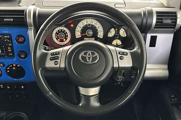2011 Toyota FJ Cruiser GSJ15R