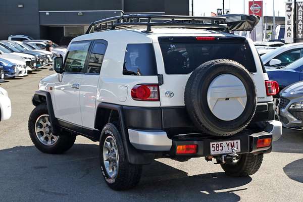 2011 Toyota FJ Cruiser GSJ15R