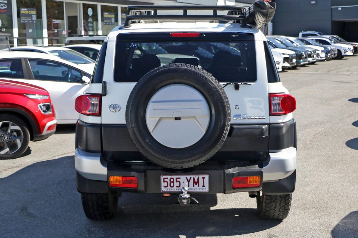 2011 Toyota FJ Cruiser GSJ15R