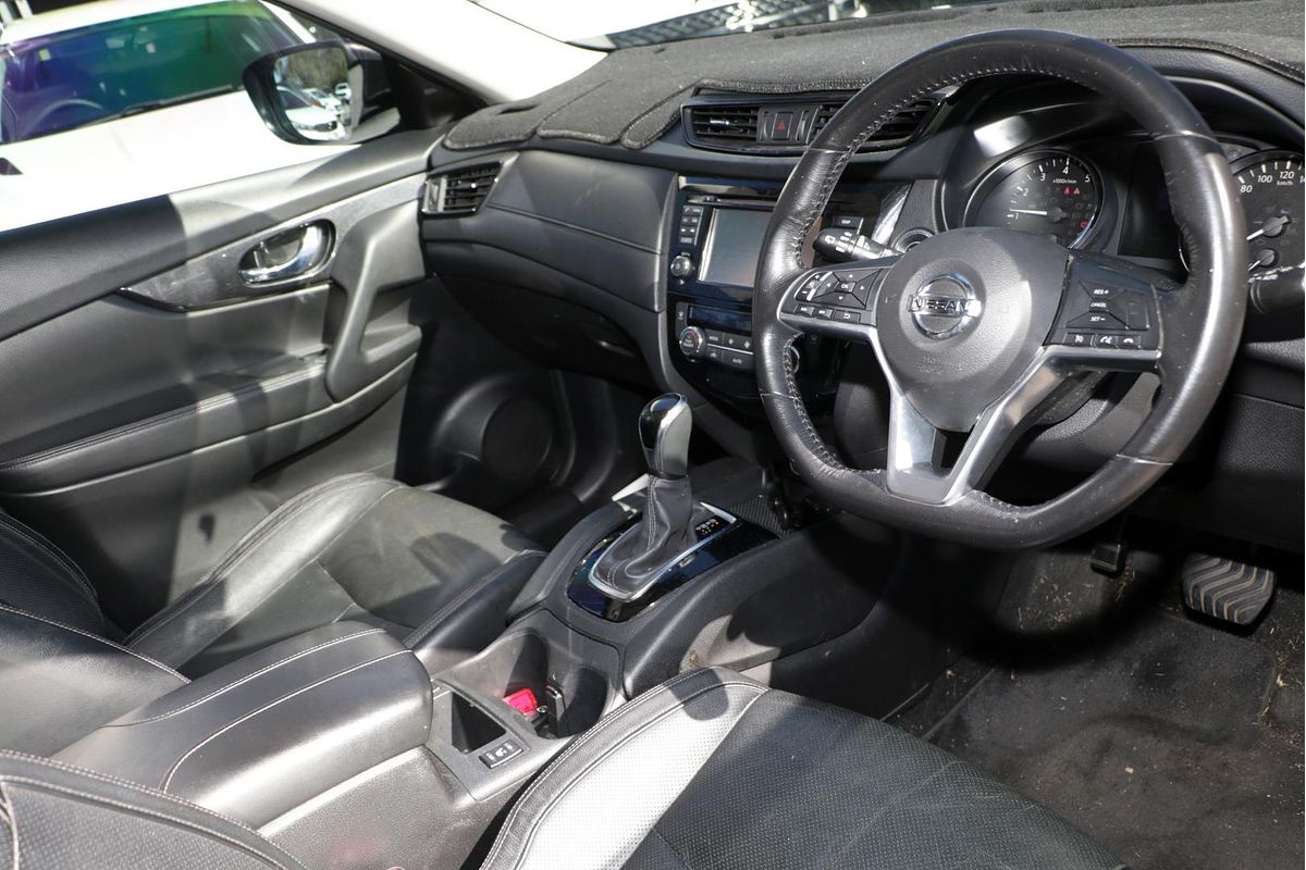 2017 Nissan X-TRAIL ST-L T32