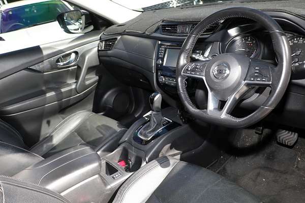 2017 Nissan X-TRAIL ST-L T32