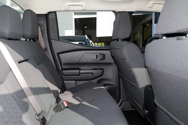 2024 Mitsubishi Triton GLX MV 4X4