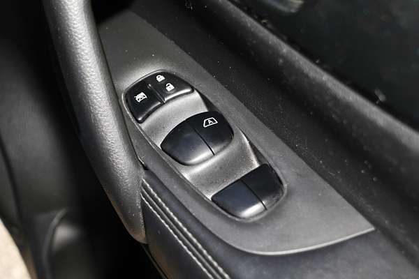 2017 Nissan X-TRAIL ST-L T32