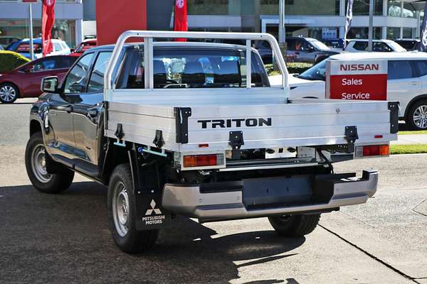 2025 Mitsubishi Triton GLX MV 4X4