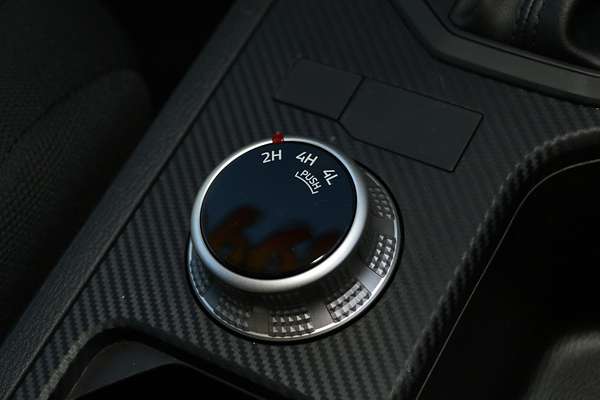 2024 Mitsubishi Triton GLX MV 4X4