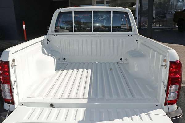 2024 Mitsubishi Triton GLX MV 4X4