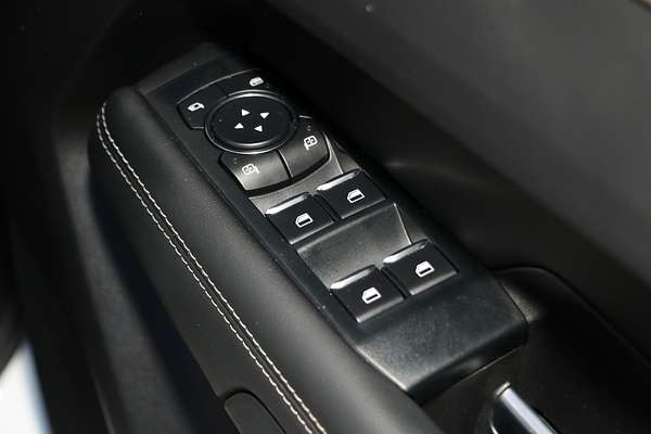 2024 Volkswagen Amarok TDI600 Style NF 4X4