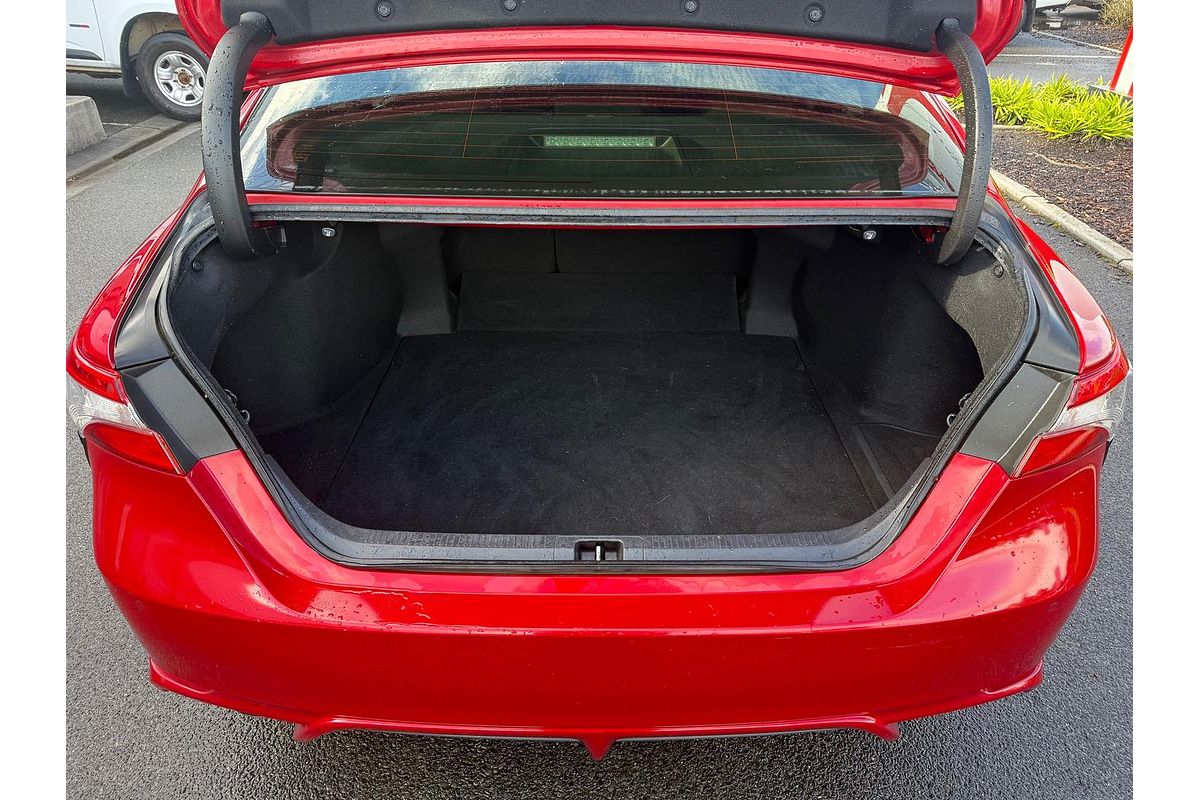 2019 Toyota Camry Ascent Sport AXVH71R