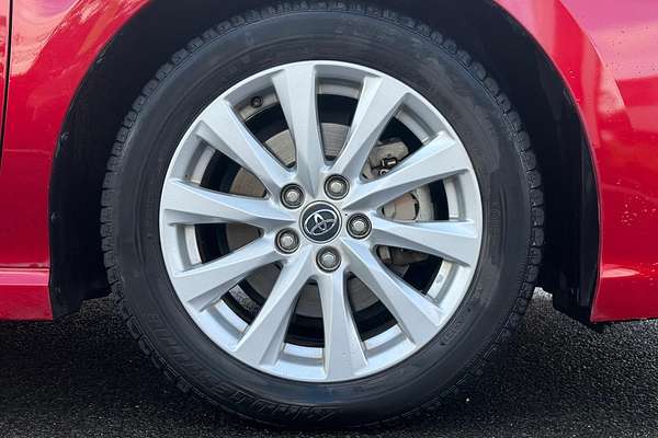 2019 Toyota Camry Ascent Sport AXVH71R