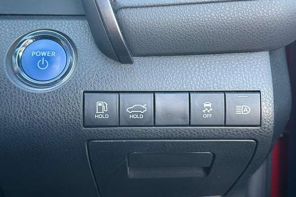 2019 Toyota Camry Ascent Sport AXVH71R