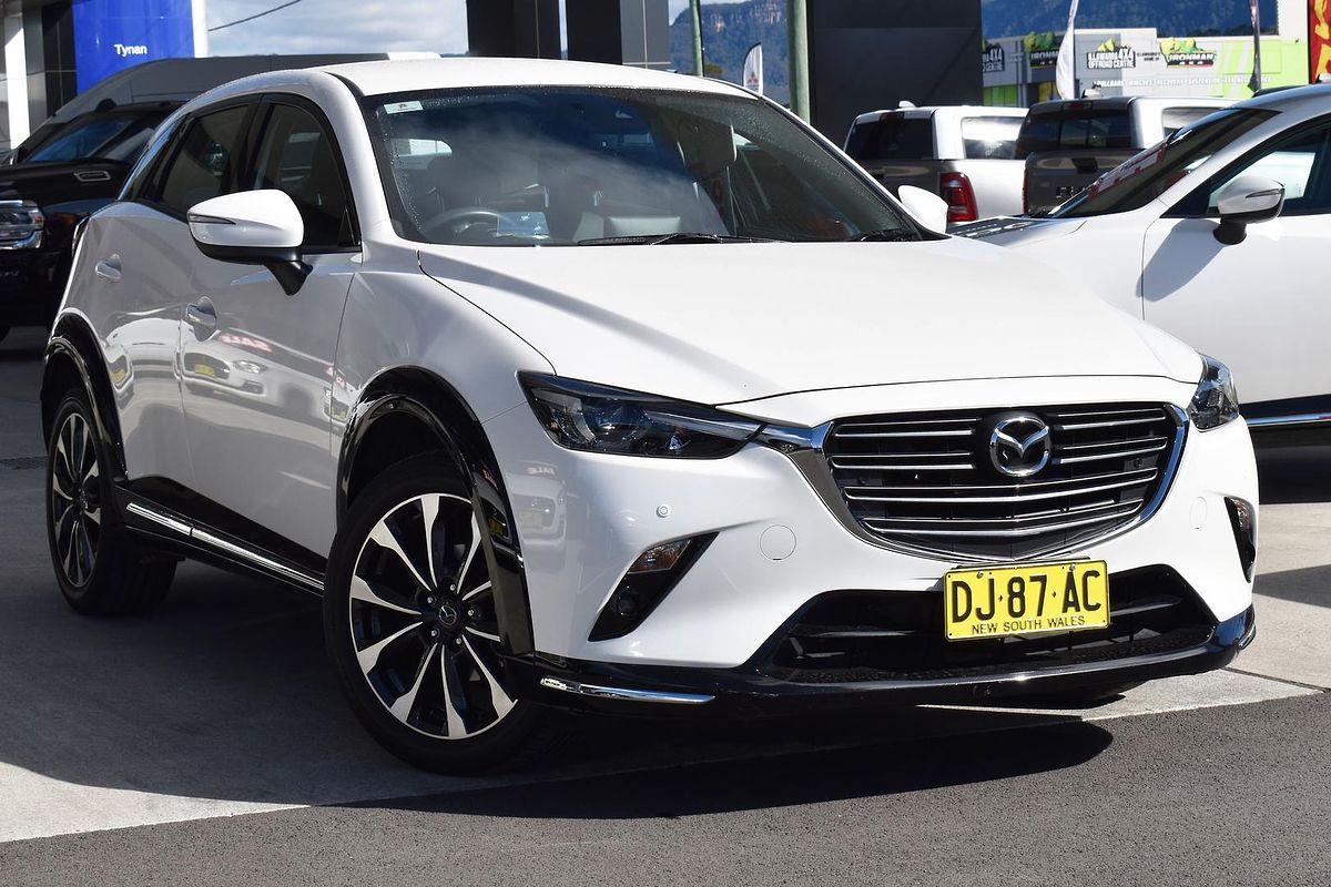 2023 Mazda CX-3 sTouring DK