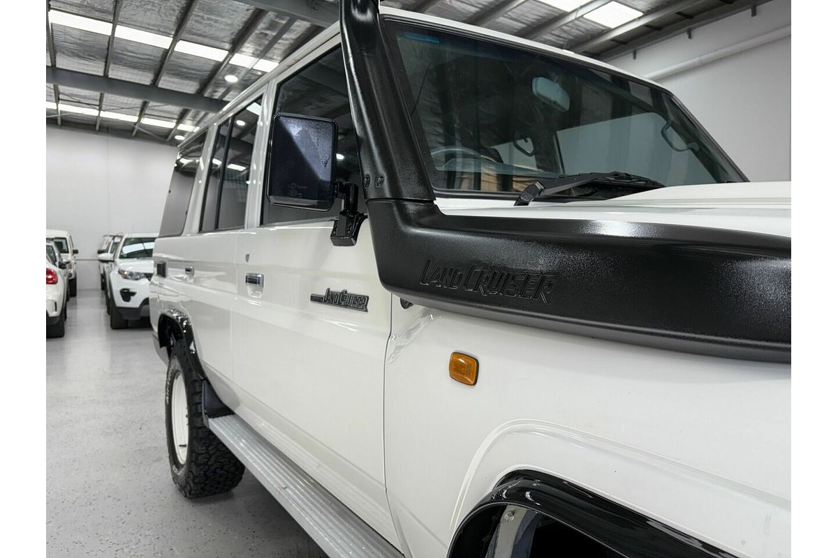 2010 Toyota Landcruiser Workmate VDJ76R