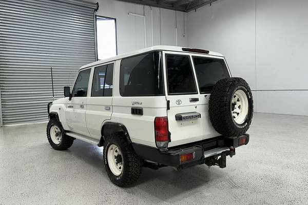 2010 Toyota Landcruiser Workmate VDJ76R