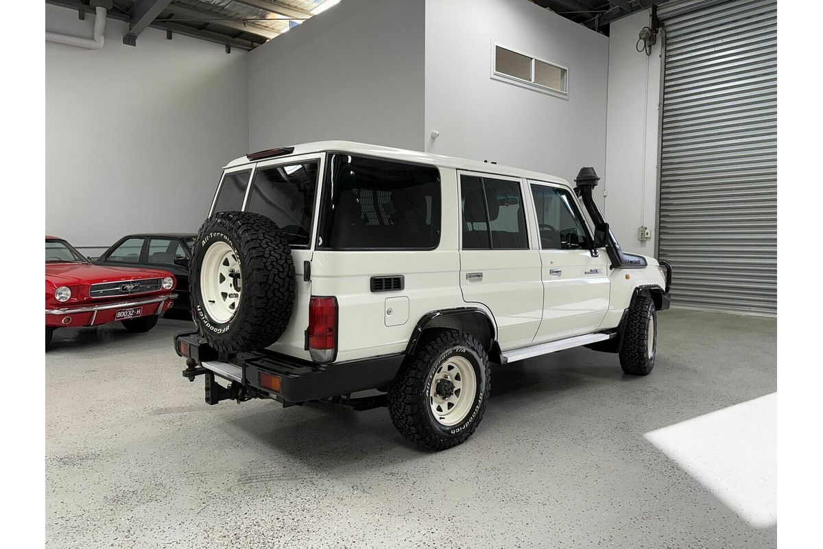 2010 Toyota Landcruiser Workmate VDJ76R