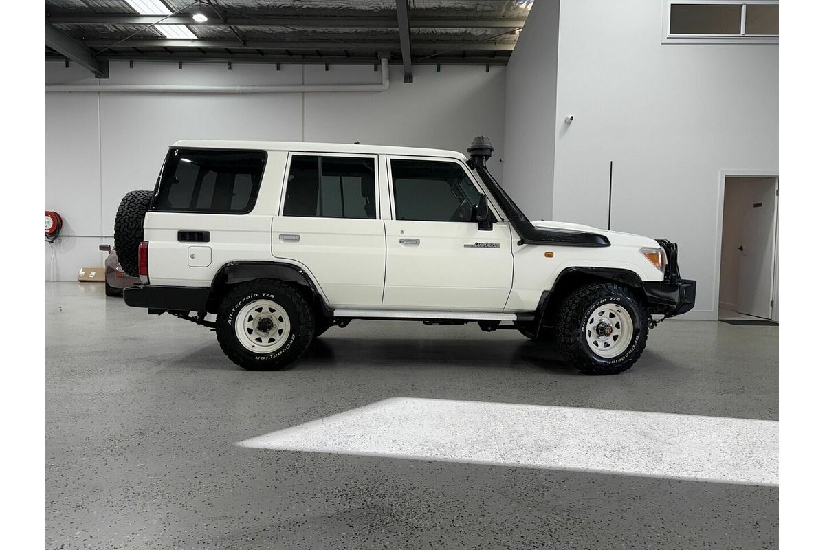 2010 Toyota Landcruiser Workmate VDJ76R