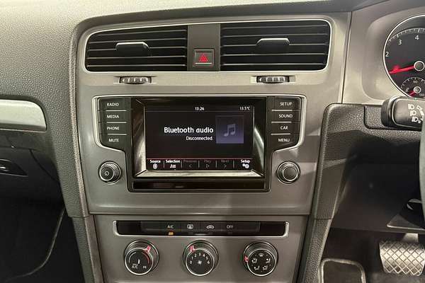 2015 Volkswagen Golf 90TSI Comfortline 7