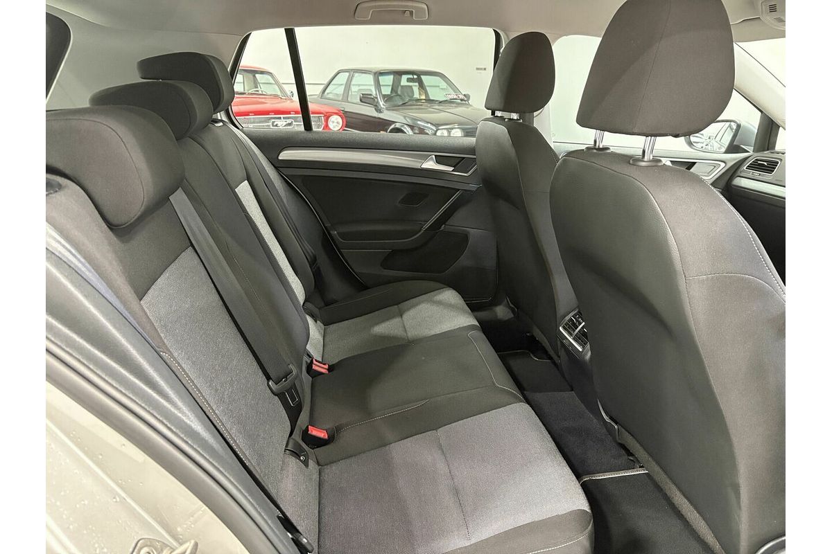 2015 Volkswagen Golf 90TSI Comfortline 7