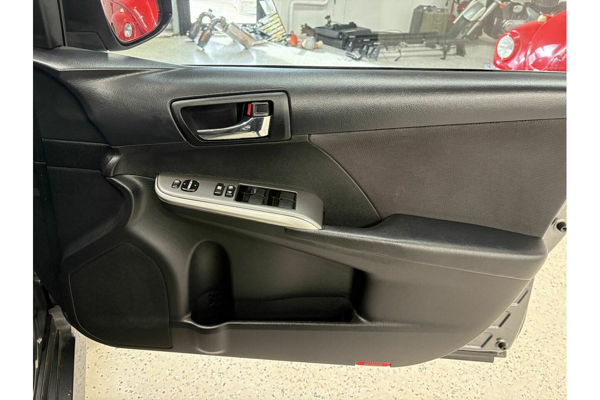 2015 Toyota Camry Atara S ASV50R