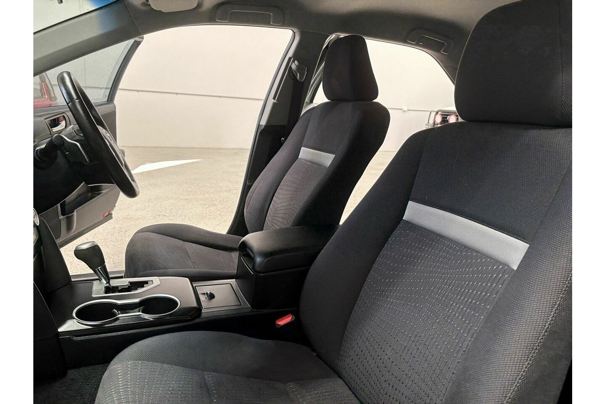 2015 Toyota Camry Atara S ASV50R