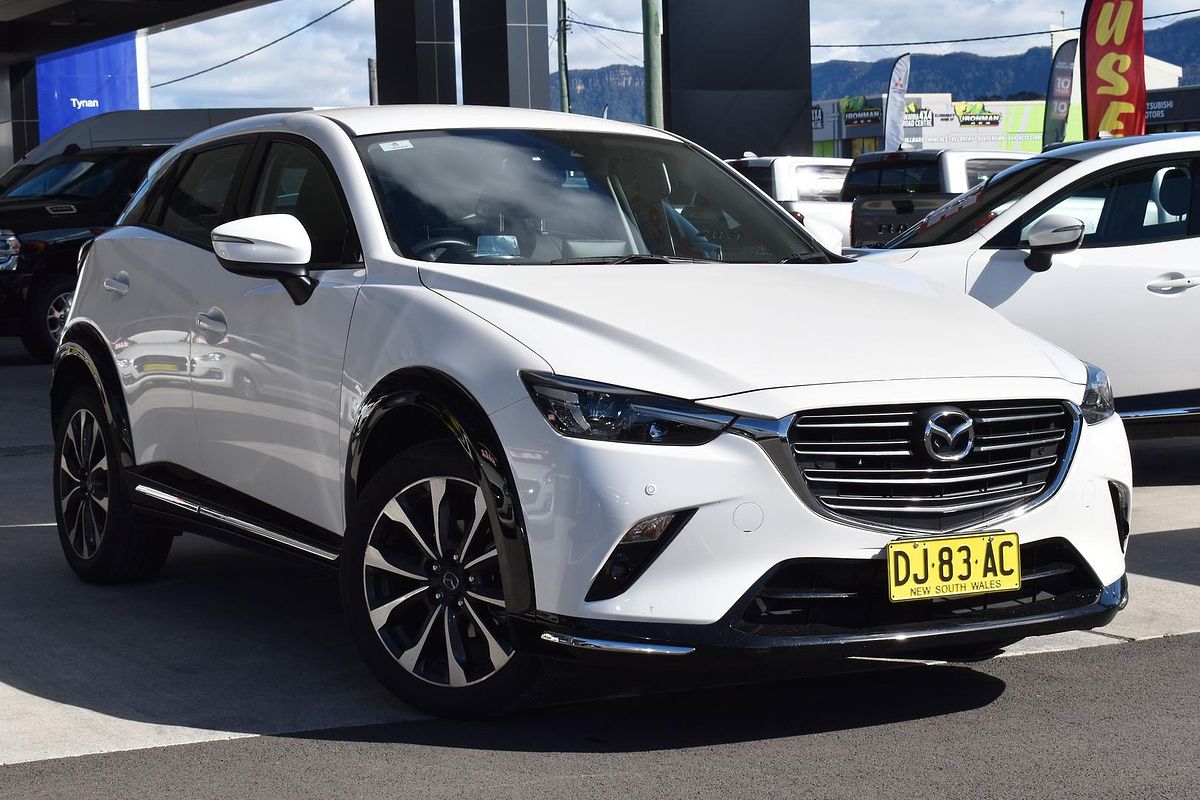 2023 Mazda CX-3 sTouring DK