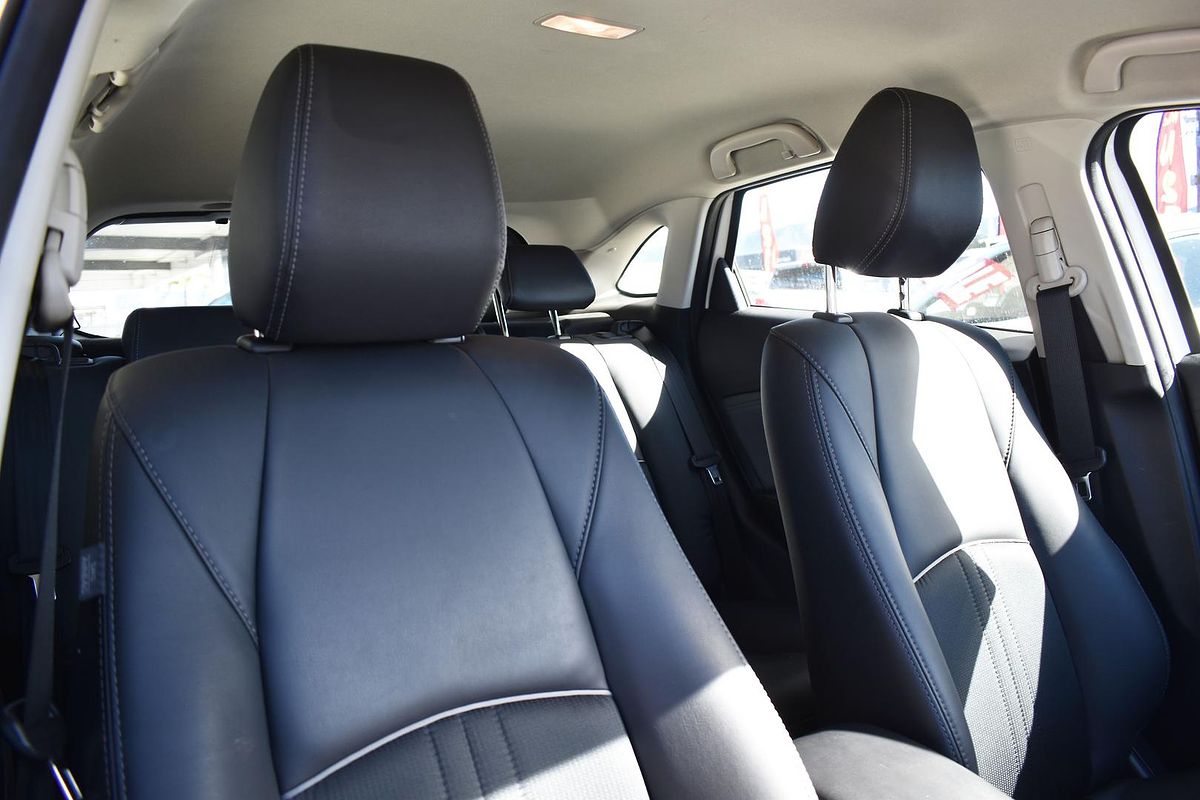 2023 Mazda CX-3 sTouring DK