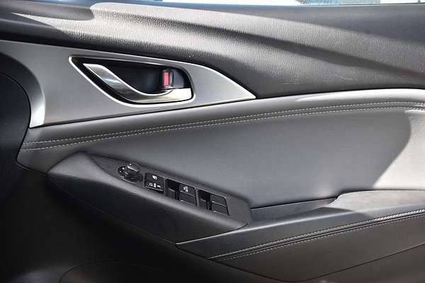 2023 Mazda CX-3 sTouring DK