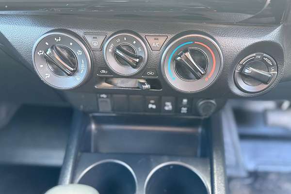 2022 Toyota Hilux SR GUN126R 4X4