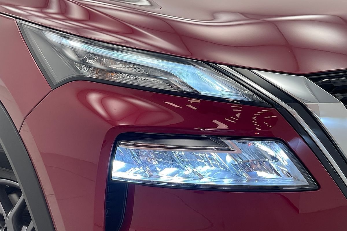 2024 Nissan X-TRAIL ST T33