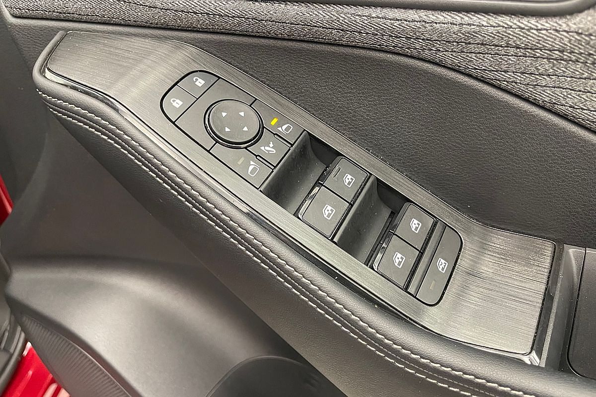 2024 Nissan X-TRAIL ST T33