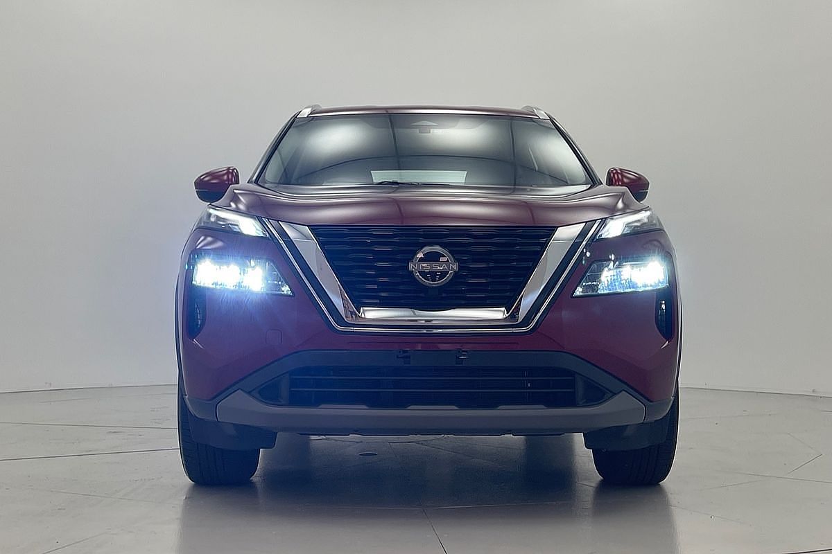 2024 Nissan X-TRAIL ST T33