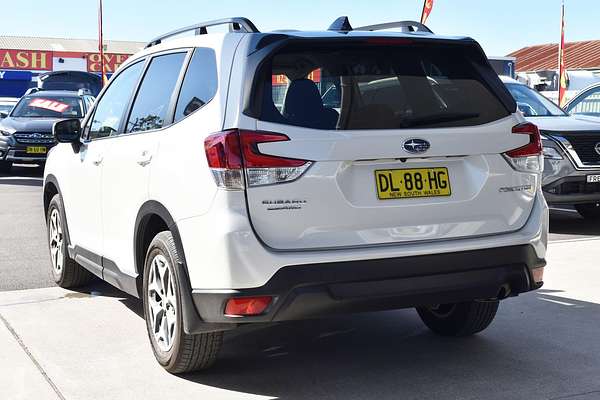 2024 Subaru Forester 2.5i S5