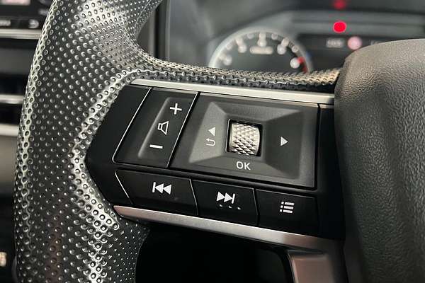 2023 Mitsubishi Outlander ES ZM