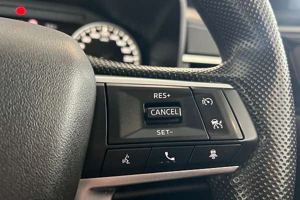 2023 Mitsubishi Outlander ES ZM