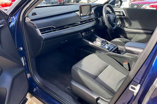 2023 Mitsubishi Outlander ES ZM