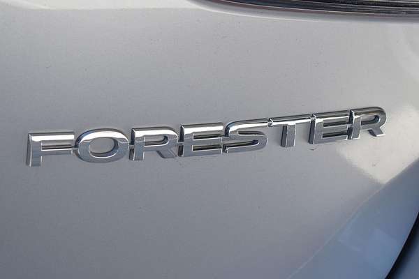 2024 Subaru Forester 2.5i S5