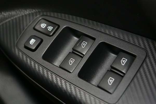 2024 Mitsubishi Eclipse Cross ES YB