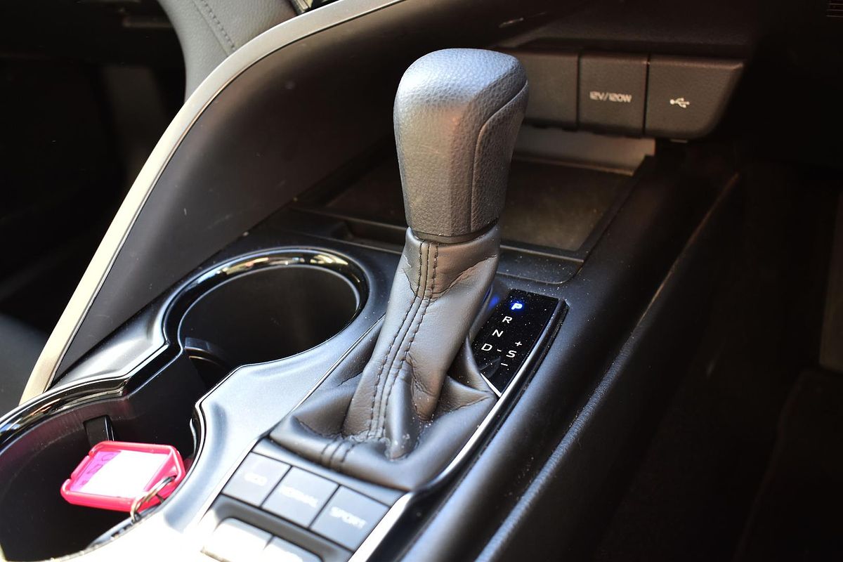 2024 Toyota Camry Ascent AXVH70R