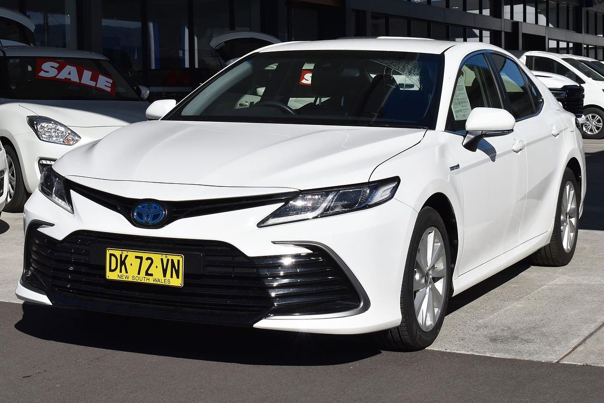 2024 Toyota Camry Ascent AXVH70R