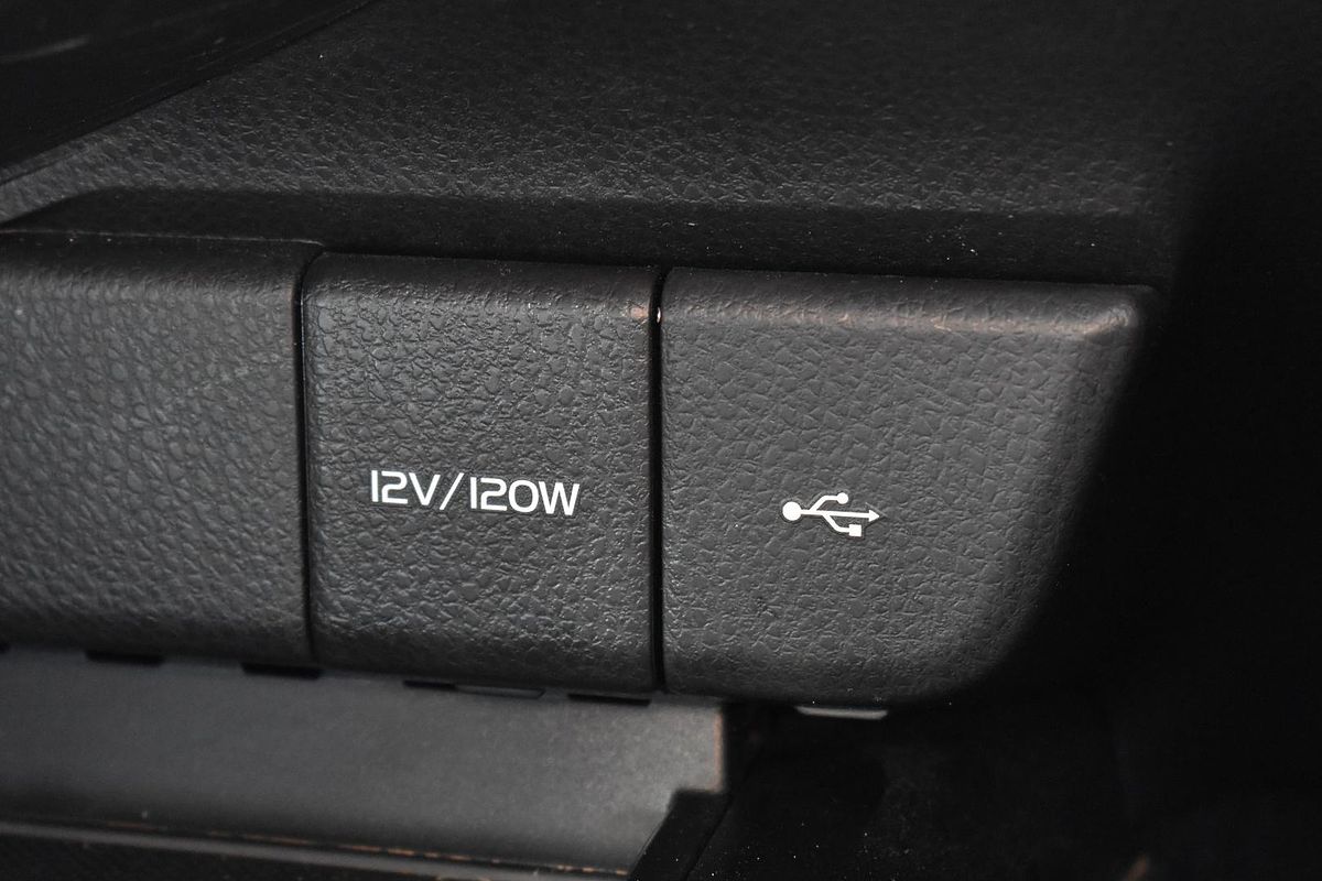 2024 Toyota Camry Ascent AXVH70R