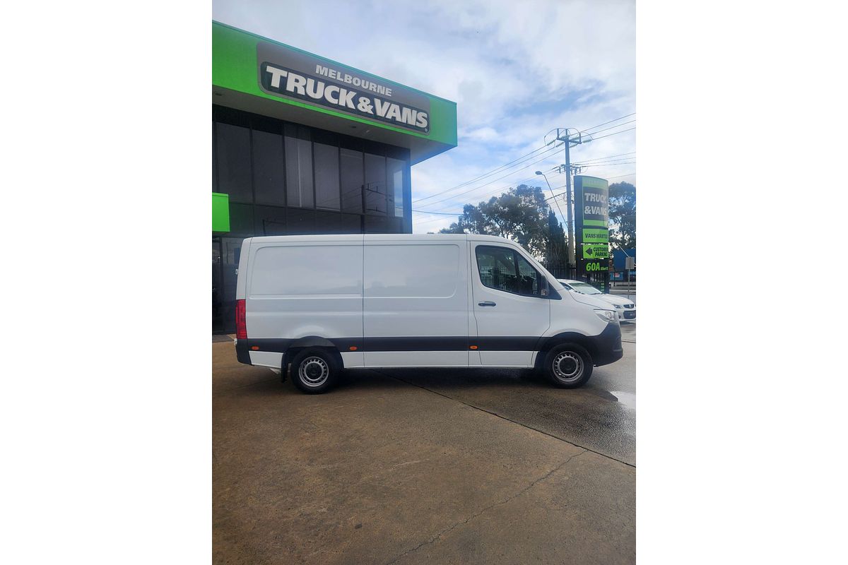 2020 Mercedes-Benz Sprinter 319CDI VS30
