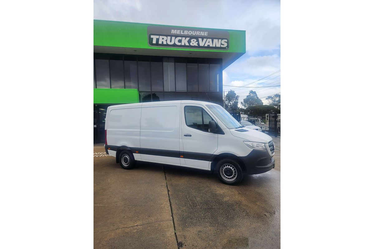 2020 Mercedes-Benz Sprinter 319CDI VS30