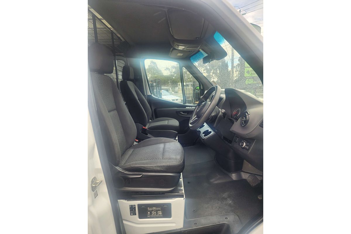 2020 Mercedes-Benz Sprinter 319CDI VS30