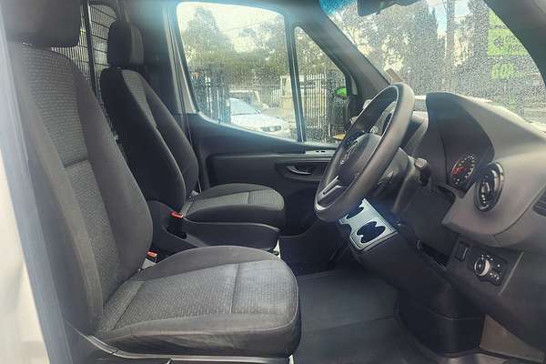 2020 Mercedes-Benz Sprinter 319CDI VS30