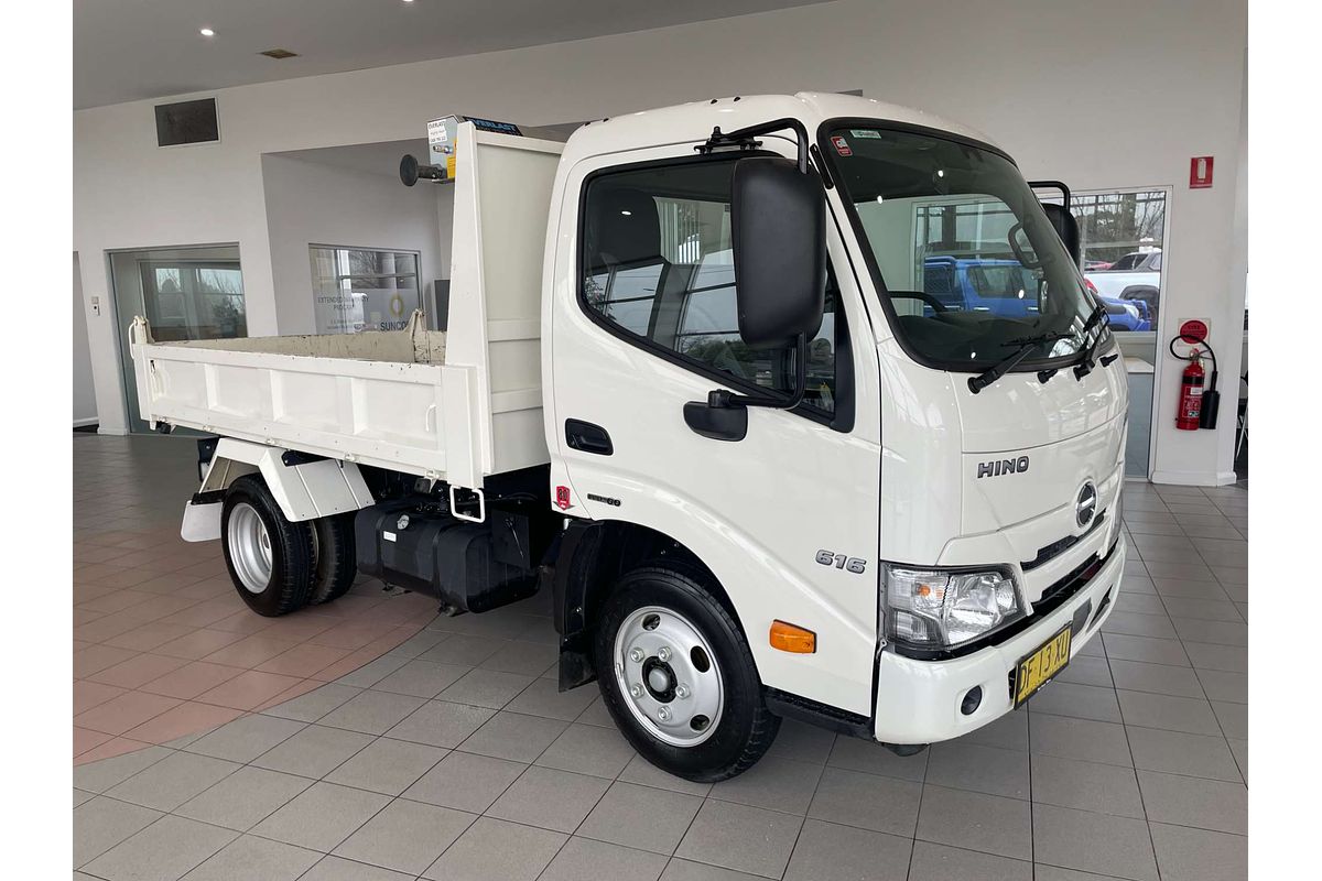 2022 Hino 300 Series 616 Tipper SWB