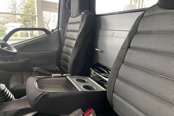 2022 Hino 300 Series 616 Tipper SWB