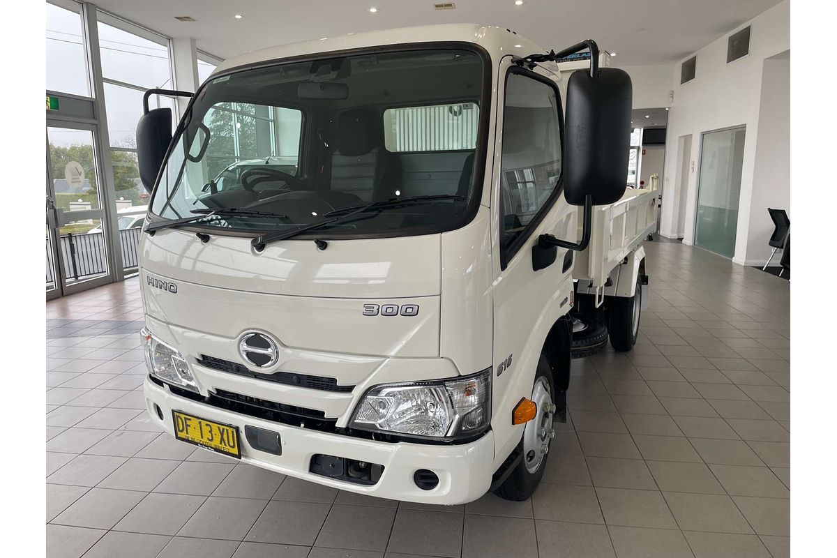 2022 Hino 300 Series 616 Tipper SWB