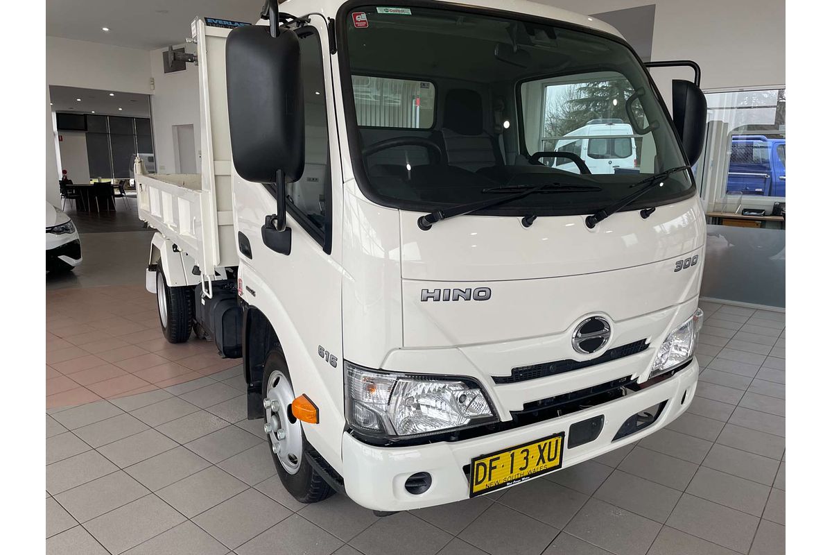 2022 Hino 300 Series 616 Tipper SWB